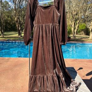 In Bloom Chocolate Long Sleeve Velvet Dress